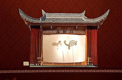 克苏鲁风《爱的吸盘：第一次约会》新预告 与古神谈恋爱